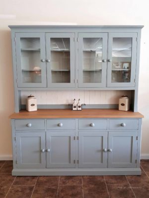 Painted 6ft 6" Half Glazed Dresser. with contrasting white backboards. sideboard has square oak top with 4 drawers and 4 doors. painted knobs and all adjustable shelves. choice of handles and knobs. EDM030