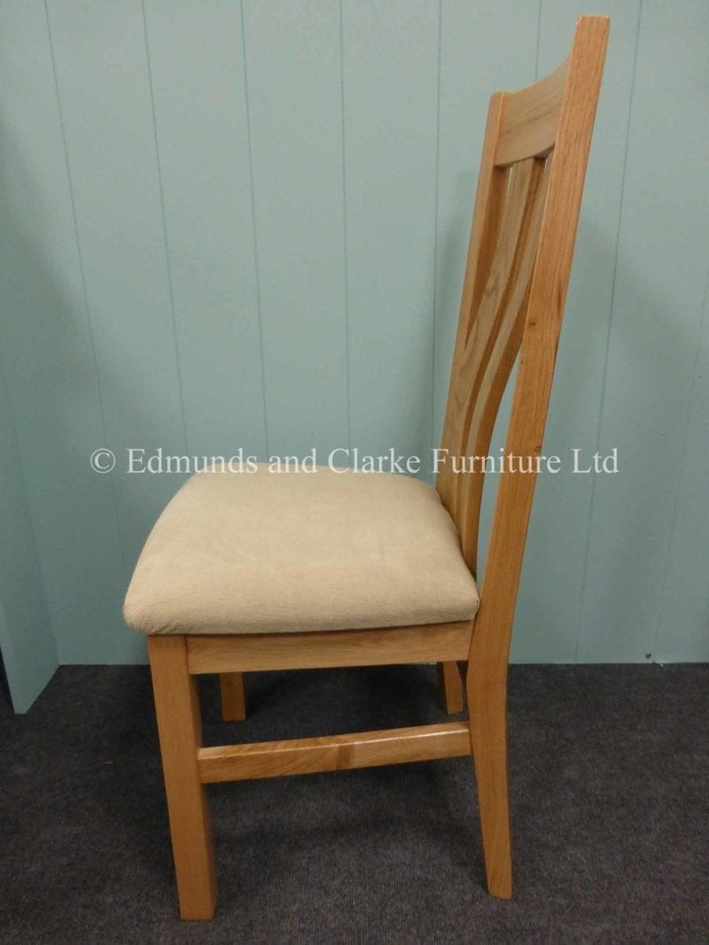 Harris oak dining chair available with choice of leather or fabric seat pads