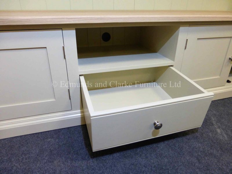 Wide bespoke painted tv entertainment stand
