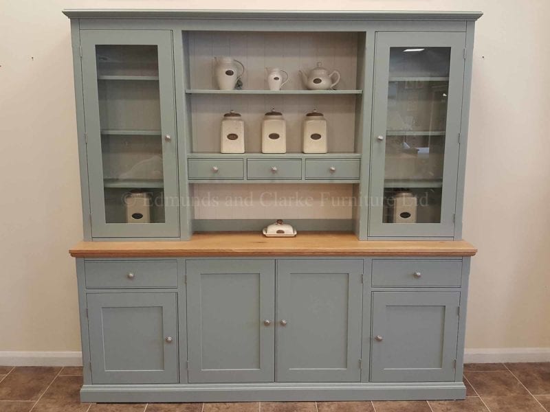 Edmunds Painted 7ft Open Hutch Fully Glazed Dresser. Adjustable shelves and centre spice drawers, oak top and 4 doors and 2 drawers. fully glazed side doors with centre rack between