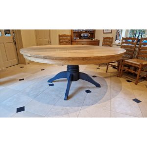 Bespoke round pedestal table light oak with stiffkey blue pedestal base 6ft. Edmunds Clarke Furniture