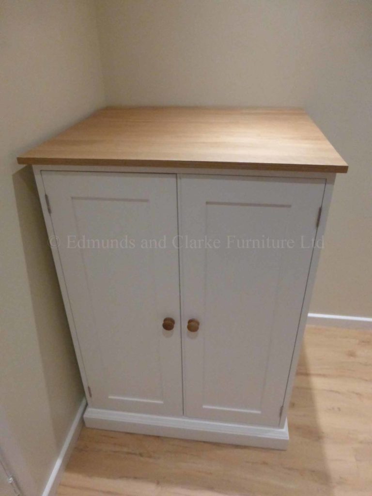 Bespoke Tumble Dryer Cupboard Edmunds and Clarke Furniture