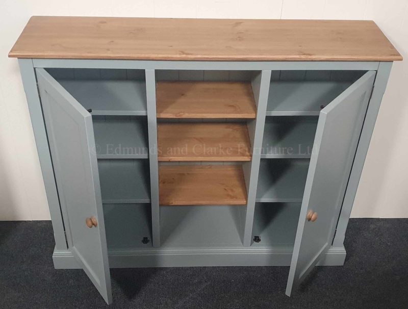 EDM091 Edmunds painted multi cupboard with pine top V1
