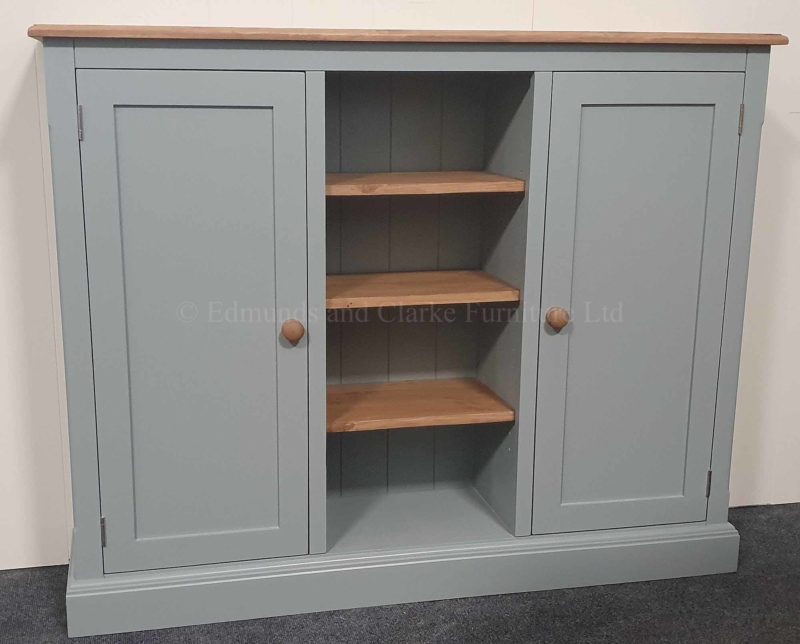 EDM091 Edmunds painted multi cupboard with pine top V3