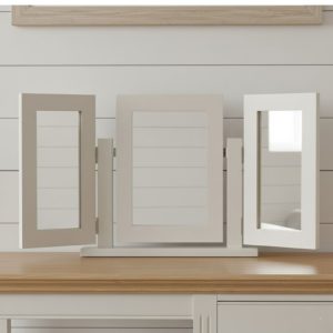 Clarke painted triple mirror room set. Edmunds Clarke Furniture
