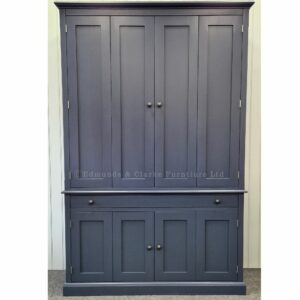 EDMCW145 Edmunds Large computer workstation doors closed