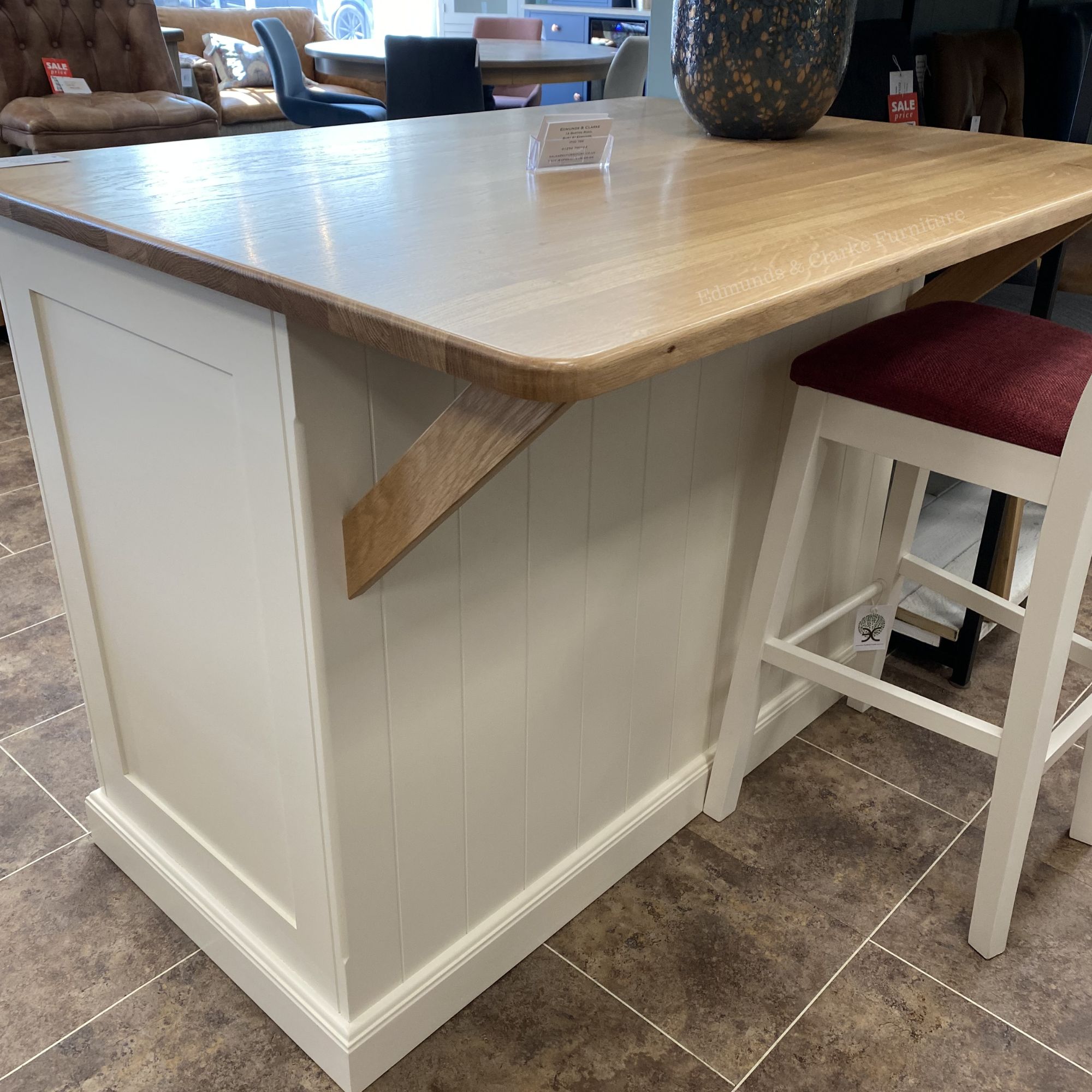 EDM08 Edmunds Kitchen Island stool area SWIFT. Edmunds Clarke Furniture