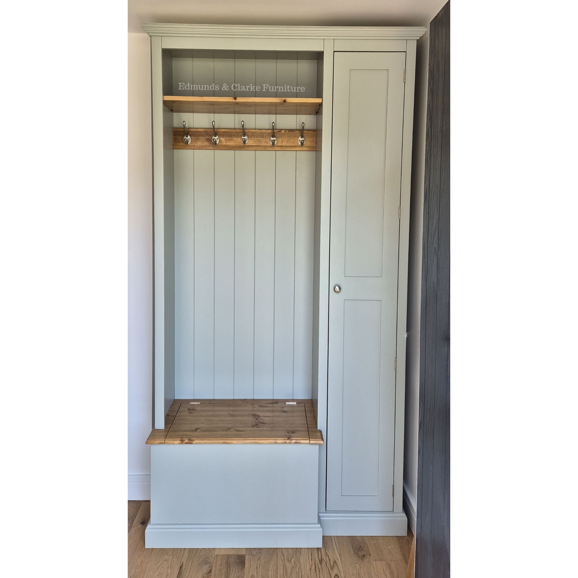 EDMHSU116S Edmunds Hallway unit with door 116cm wide with lift up lid V1