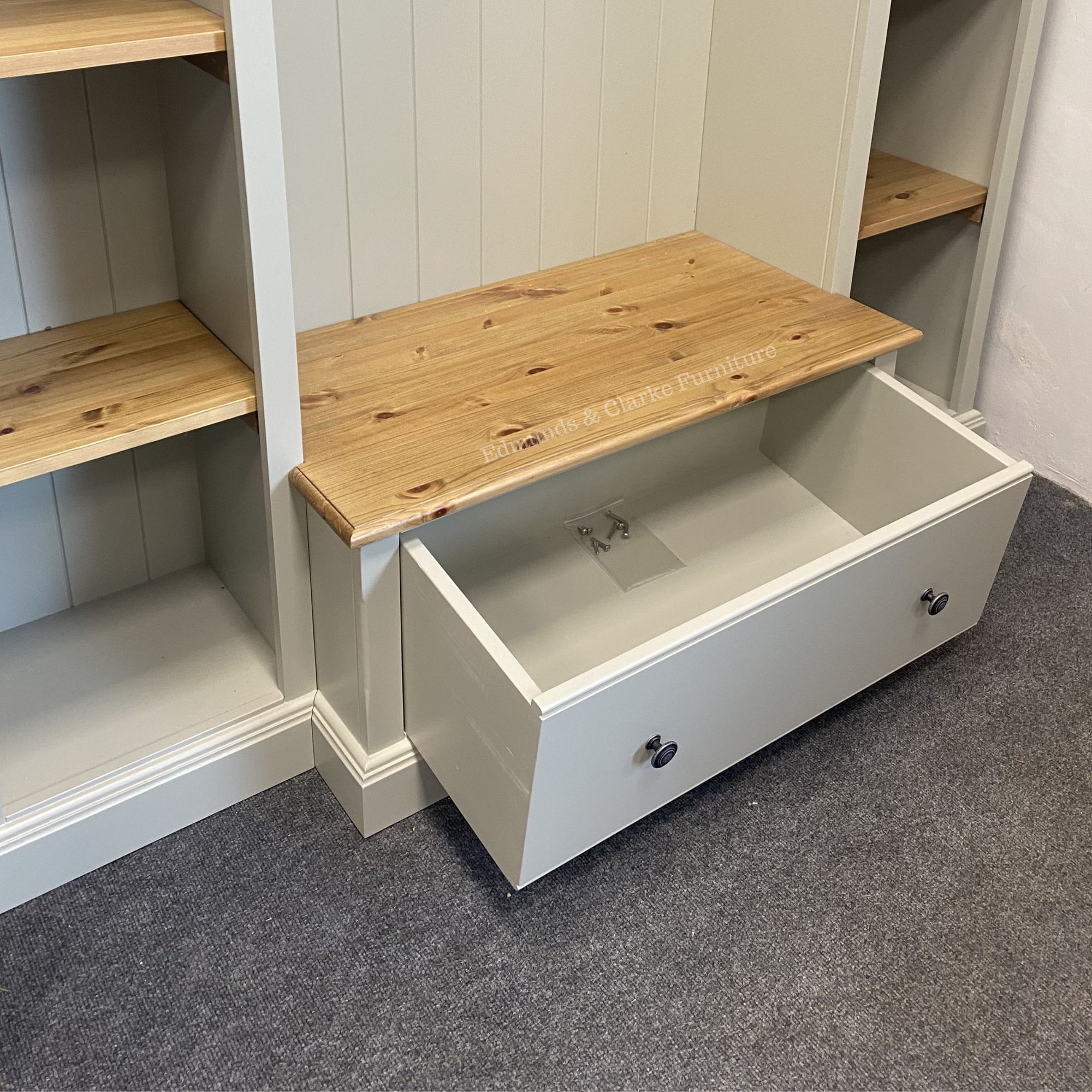 SWIFT Edmunds Hallway unit drawer detail. Fast Delivery